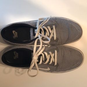 Nike SB Janoski Sneakers Sz 10.5